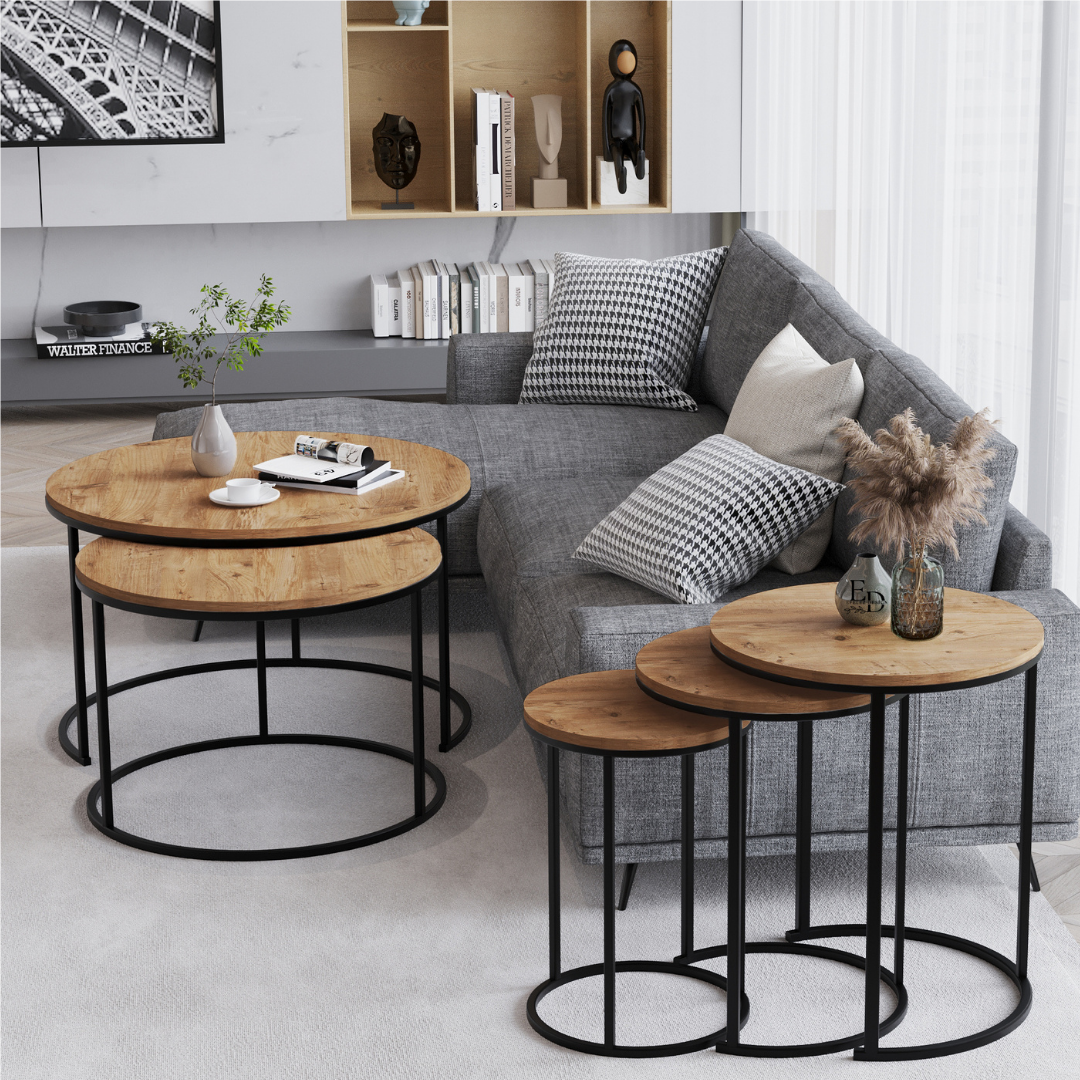 Tables gigognes rondes Paris (lot de 3) – Bois clair et structure noire – Design moderne empilable