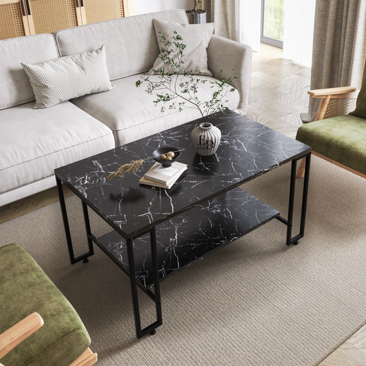 Table basse rectangulaire Nury – plateau marbre noir et structure noire avec roulettes – 100x60x52 cm – design contemporain avec étagère