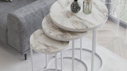 Tables d’appoint gigognes rondes Paris lot de 3 marbre blanc structure métal blanc